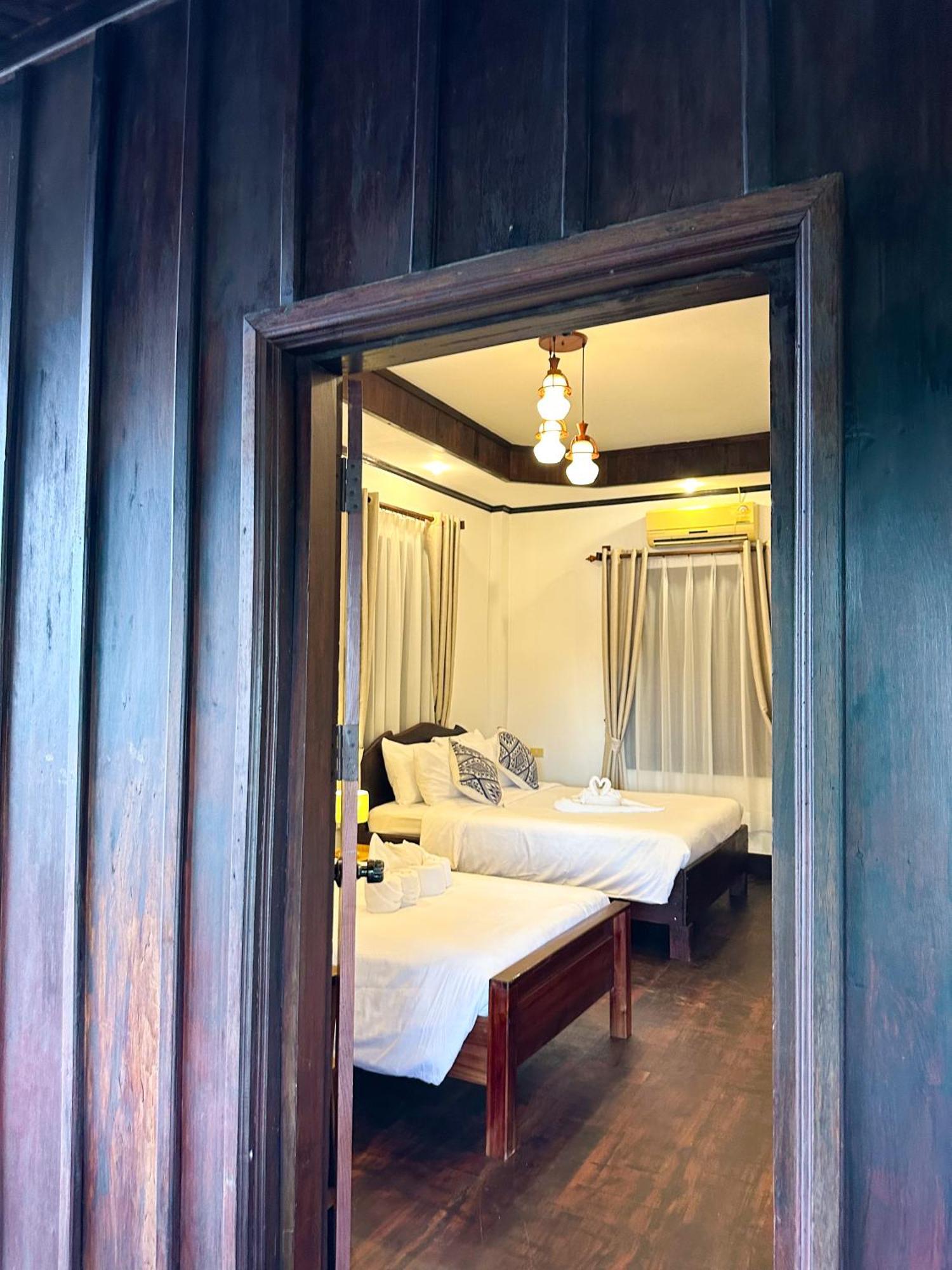 Aloun Guesthouse หลวงพระบาง ภายนอก รูปภาพ