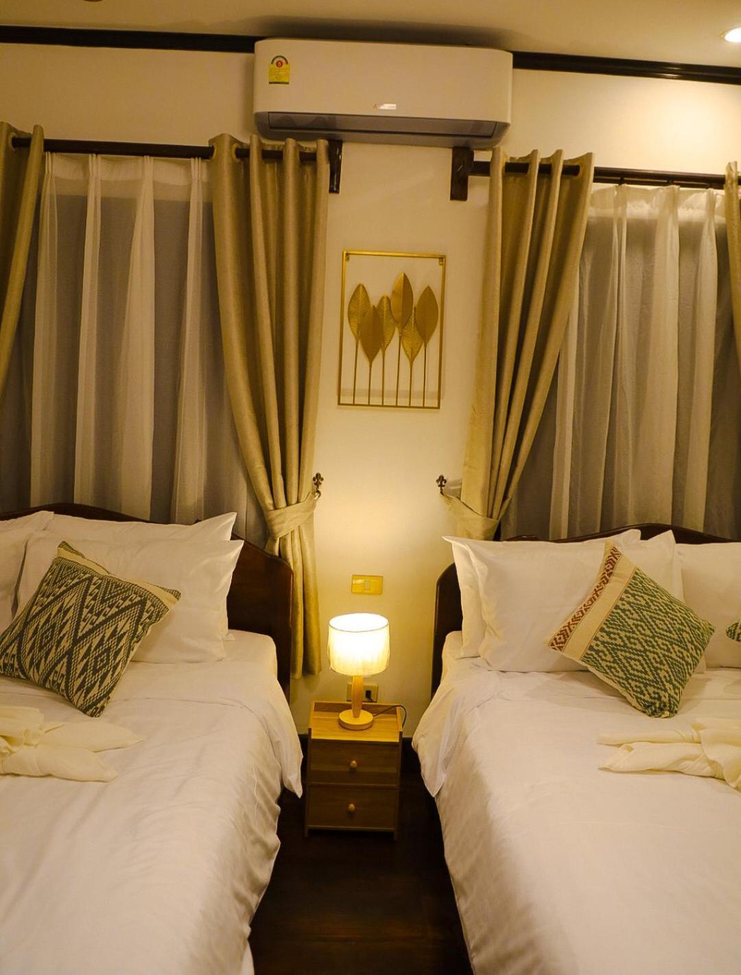 Aloun Guesthouse หลวงพระบาง ภายนอก รูปภาพ